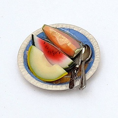 Image of Melon on a plate 2